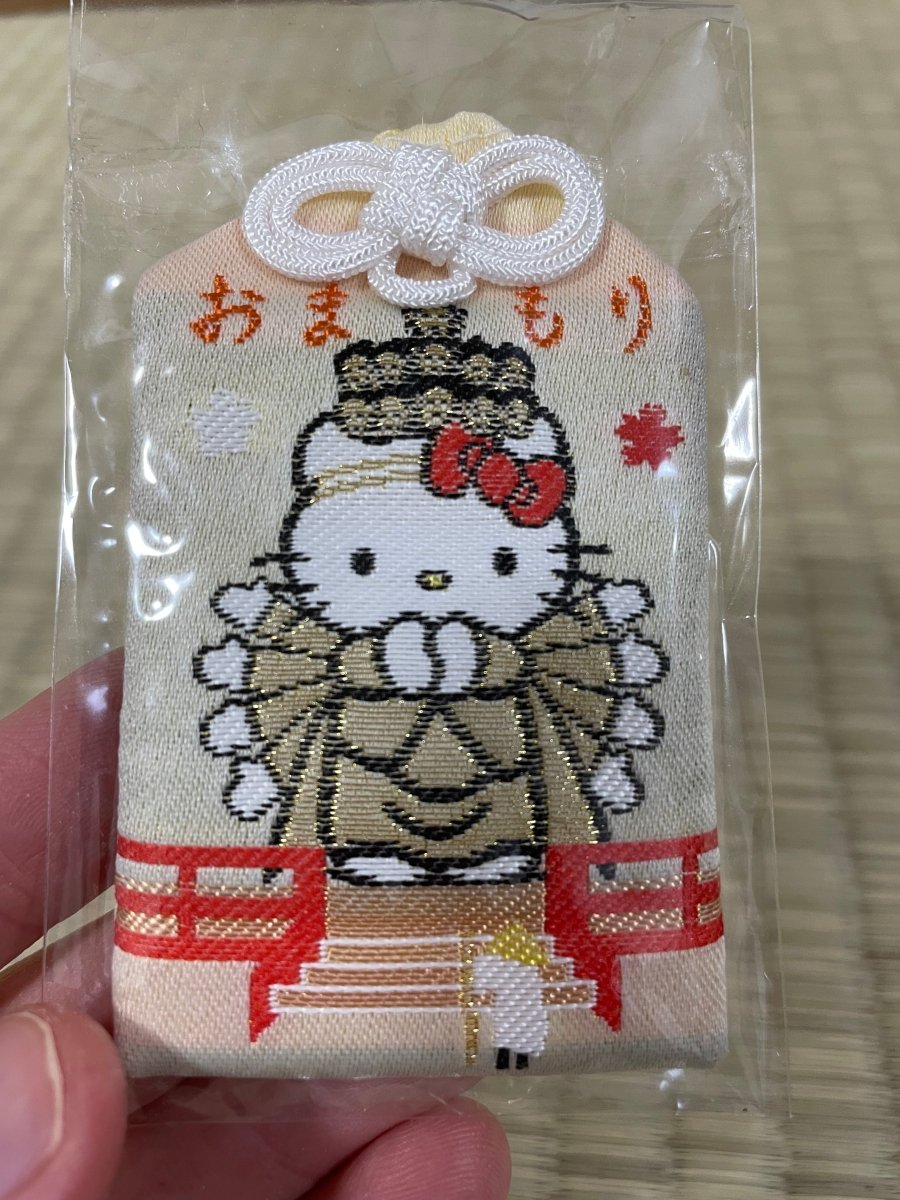 Hello Kitty Lucky Amulet (Buddhist Omamori) - Omamori World LLC